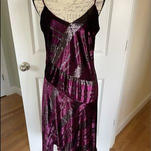 Cordovan color evening dress, velvety, sparkle and twirl